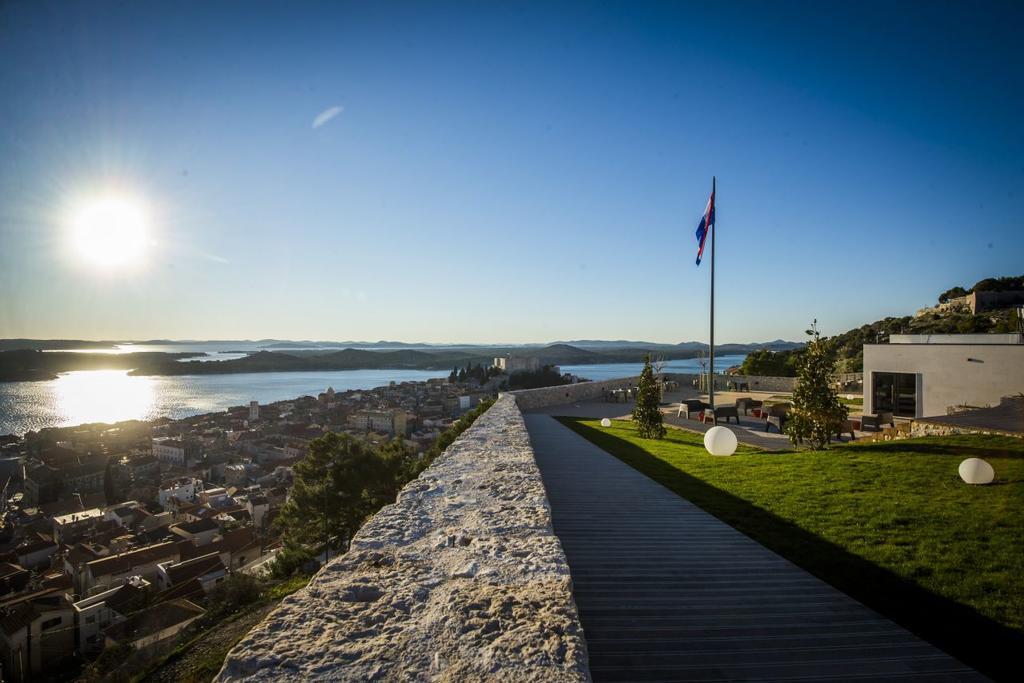 Apartments Ella Šibenik Buitenkant foto