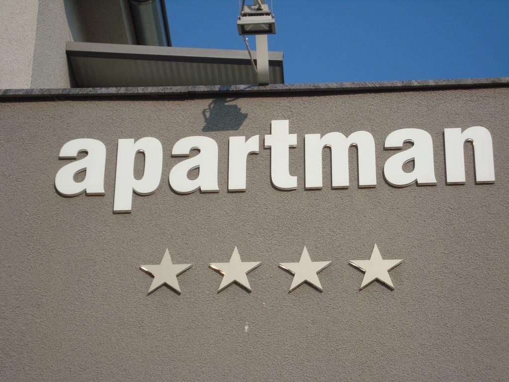 Apartments Ella Šibenik Buitenkant foto